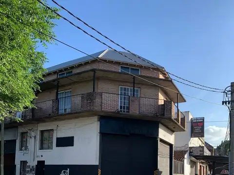 Av. Avelino Rolon 1600