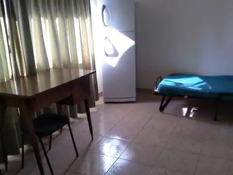 C Larralde 1000, Piso 8