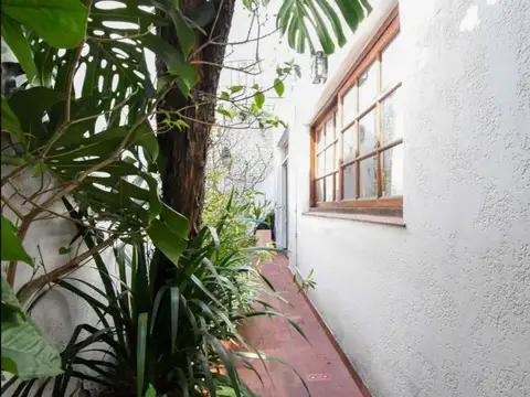 Calle Estado Plurinacional de Bolivia 1000