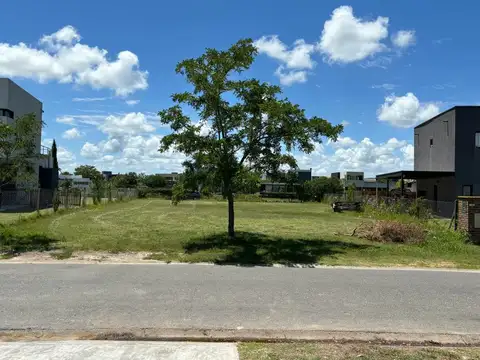 BAJO DE PRECIO! OPORTUNIDAD! Lote en Islas - El Canton