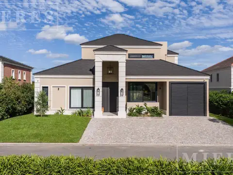 Casa en Venta en Pilar Golf Club, USD 1.150.000