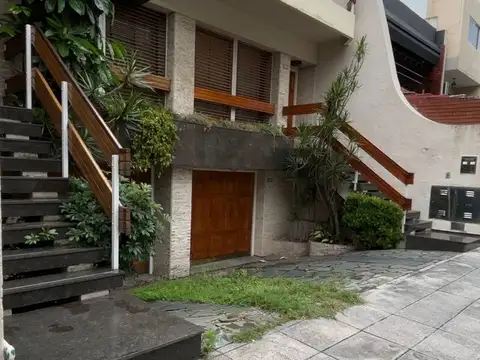 Venta Casa 4 amb con dependencia Villa del Parque