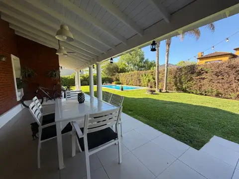 Casa en Venta de 4 dormitorios