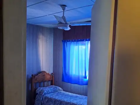 Casa en Alquiler con 1 cochera