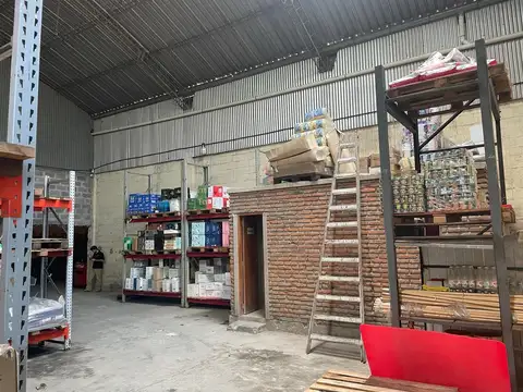Galpon en Venta en Posadas, USD 400.000