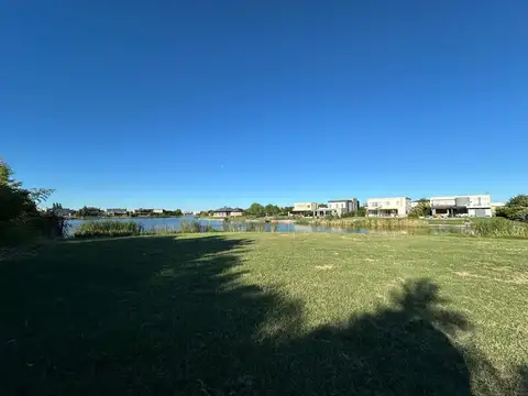 Terreno al agua Cantón Puerto