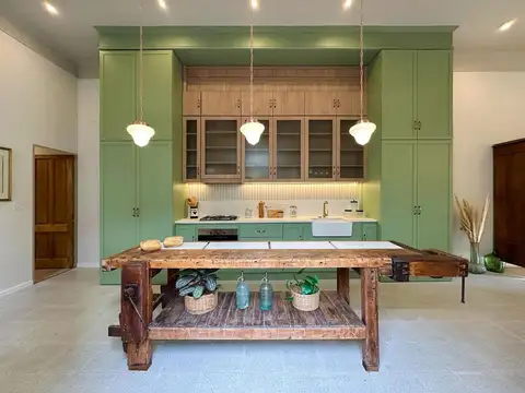 Casa 4 ambientes con 3 baños