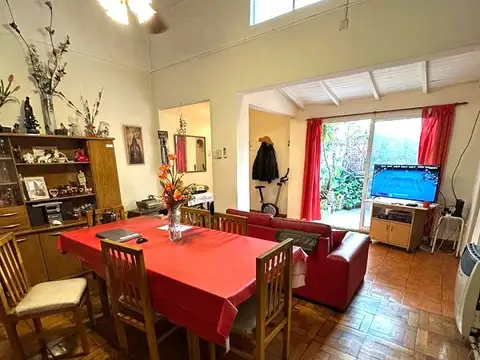 Depto Tipo Casa en Venta de 2 dormitorios