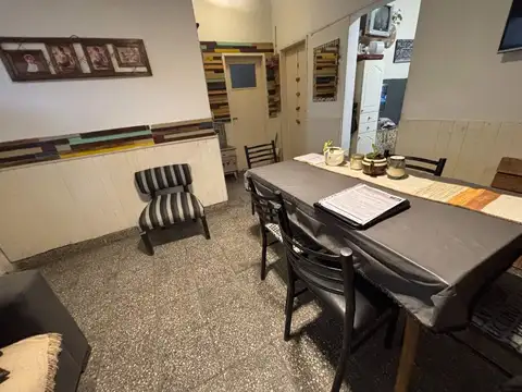 Casa 3 ambientes con 1 baño