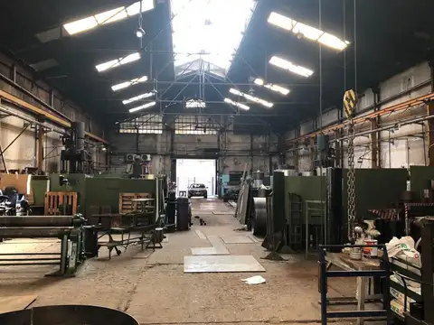 Galpon en Venta en Pompeya, USD 710.000