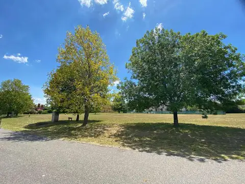 Terreno en Venta en Los Alcanfores, USD 78.000