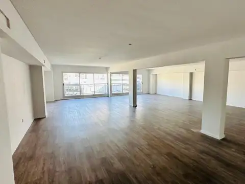 ALQUILER OFICINA 149MTS - Esmeralda 1000 - A ESTRENAR - RETIRO