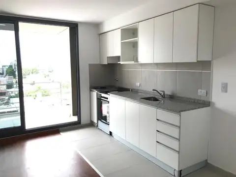 Departamento en Alquiler con 1 cochera