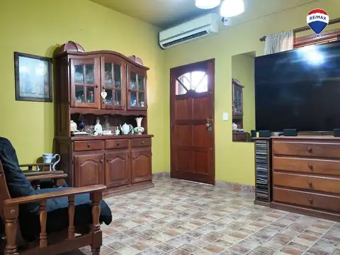 VENTA CASA 3 AMB PATIO COCHERA PARRILLA AVELLANEDA