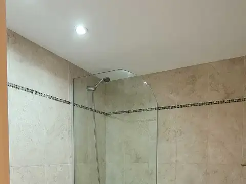 Av Directorio 900, Piso  9