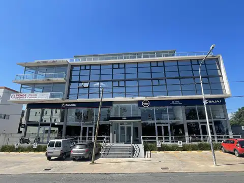 Oficina en Venta con 1 cochera