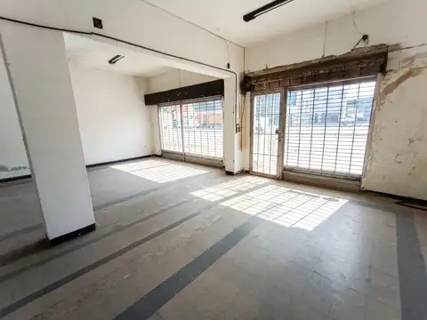 Local en Venta 50 años