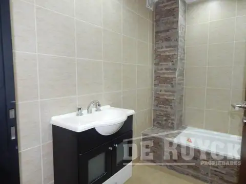 Departamento en Venta en Berazategui, USD 105.000