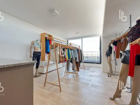 Constitución al 4800