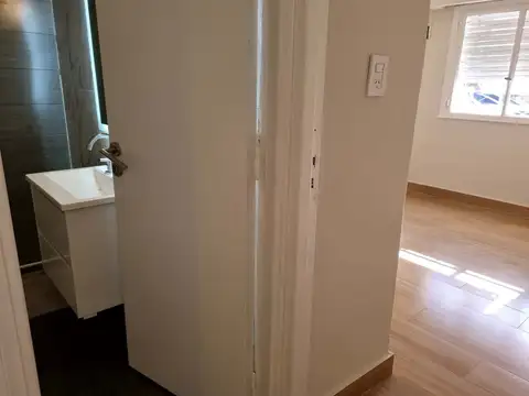 Depto Tipo Casa 2 ambientes con 1 baño