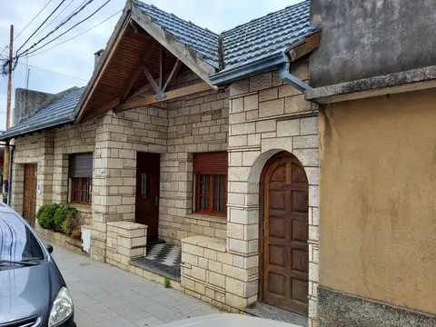 BERNARDO DE IRIGOYEN 100