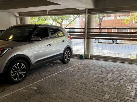 Cochera en venta - 10Mts2 - Coghlan