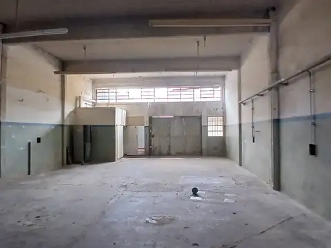 Galpon en Venta en Ciudadela, USD 200.000