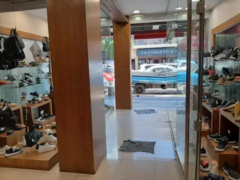 Palermo Soho, excelente local - 60 m2 - 5,5 metros de vidriera.