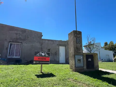 CASA  EN SALDUNGARAY pavon 121 Saldungaray, Provincia de Buenos Aires, 100