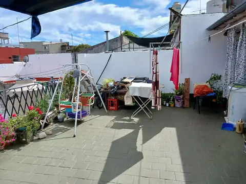 Depto Tipo Casa 3 ambientes con 1 baño