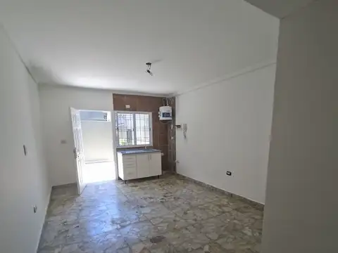 Depto Tipo Casa en Alquiler al Norte