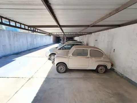Venta cocheras fijas cubiertas en Villa Pueyrredon