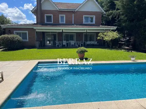 Casa 6 ambientes con 3 baños