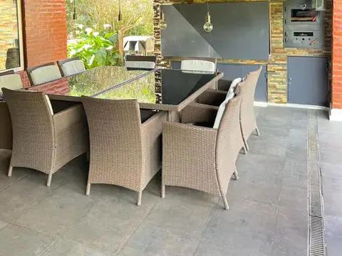 Casa en Venta de 5 dormitorios