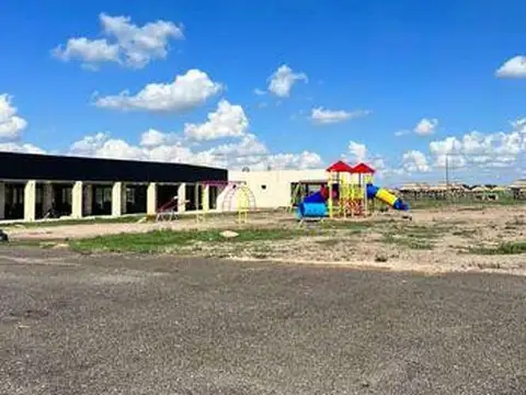 Terreno  en Venta en Barrio "La Reserva del Oeste"