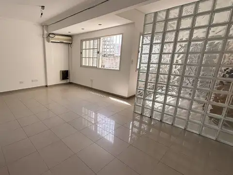 RAMON FALCON 6000, Piso 4