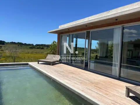 Casa en Alquiler Temporal de 4 dormitorios