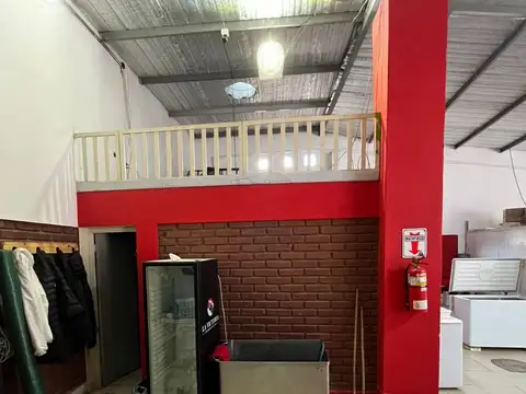 Local en Venta 15 años