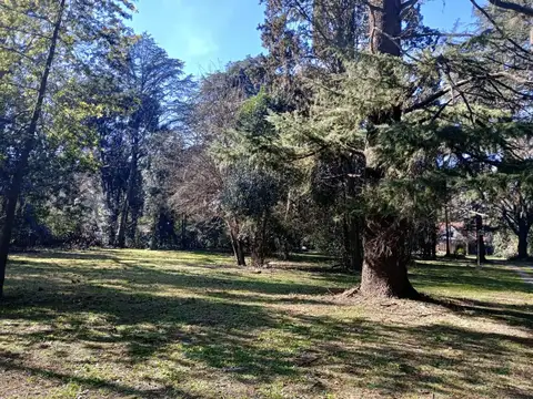 Financiado Venta  Lote de 1.848m2 En Del Viso Pilar