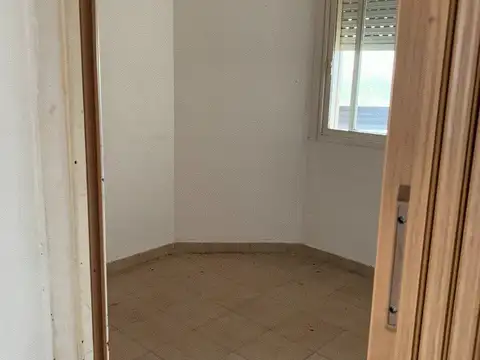 Departamento en Venta en Villa Lynch, USD 65.000