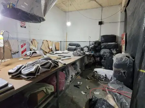 Depósito en venta - 1 Ambiente- Parque Chacabuco