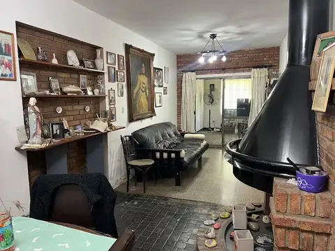 Casa en Venta con 1 cochera