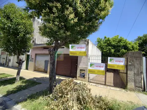 Venta - Casa - A refaccionar - Villa Ballester