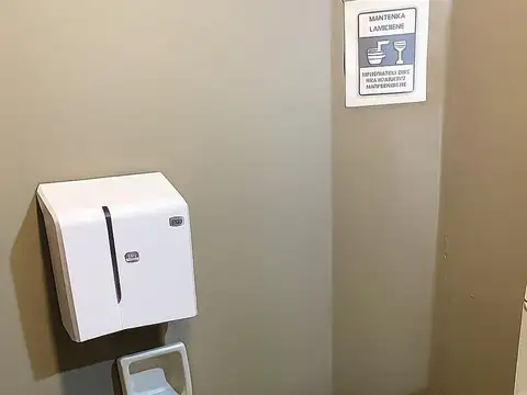 Oficina en Alquiler en San Carlos de Bariloche, USD 600