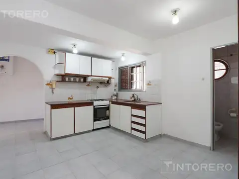 Depto Tipo Casa en Venta en El Palomar, USD 84.900