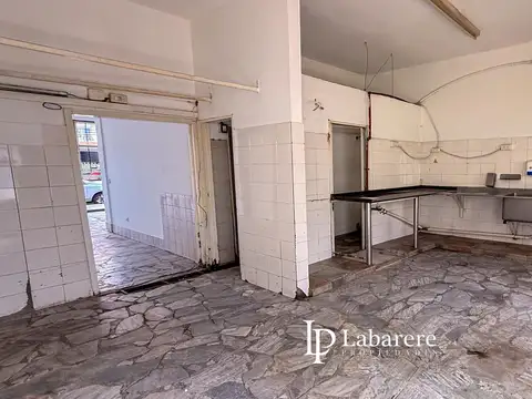 Avenida San Martin  al 2400