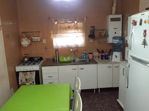 Apta Crédito -Casa al frente c/patio y terraza