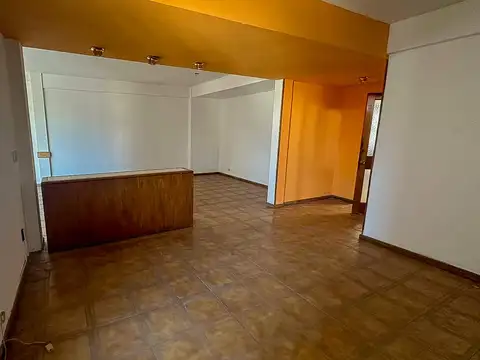 Oficina en venta sobre Córdoba al 1100 – Pleno Centro de Rosario