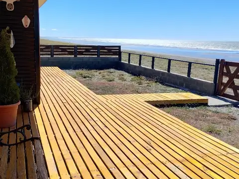 53°35'23.1"S 67°59'10.9"W 100