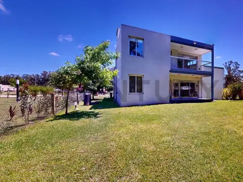 Venta de casa 4 ambientes en Haras del Mar, Mar Chiquita.
